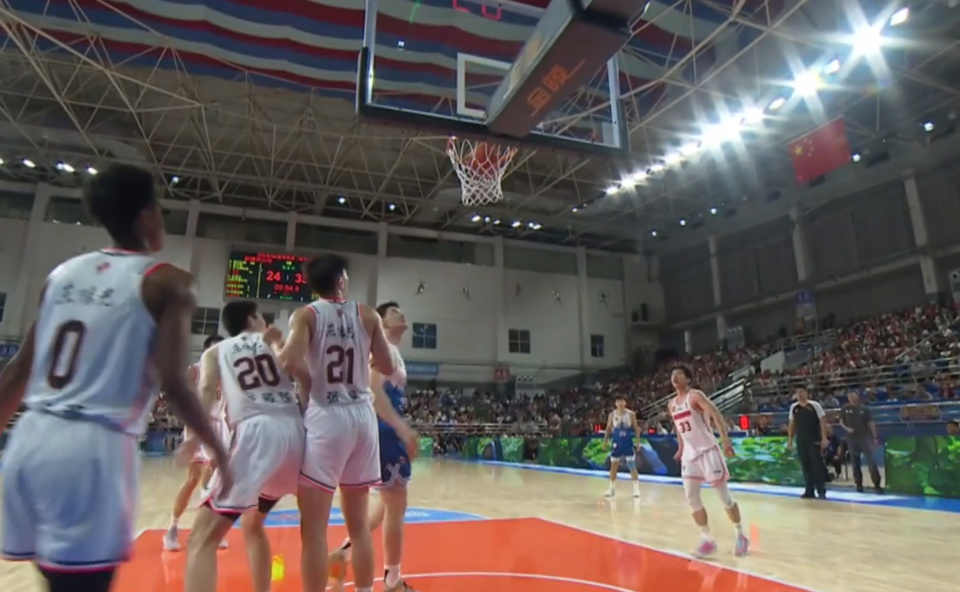 张昊不仅具, 男篮多个赛, 代杜润旺成