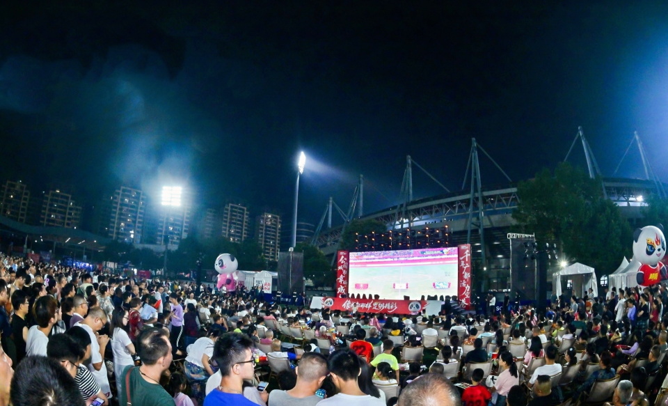 城市足球联, 体育 城市足球联, 体育